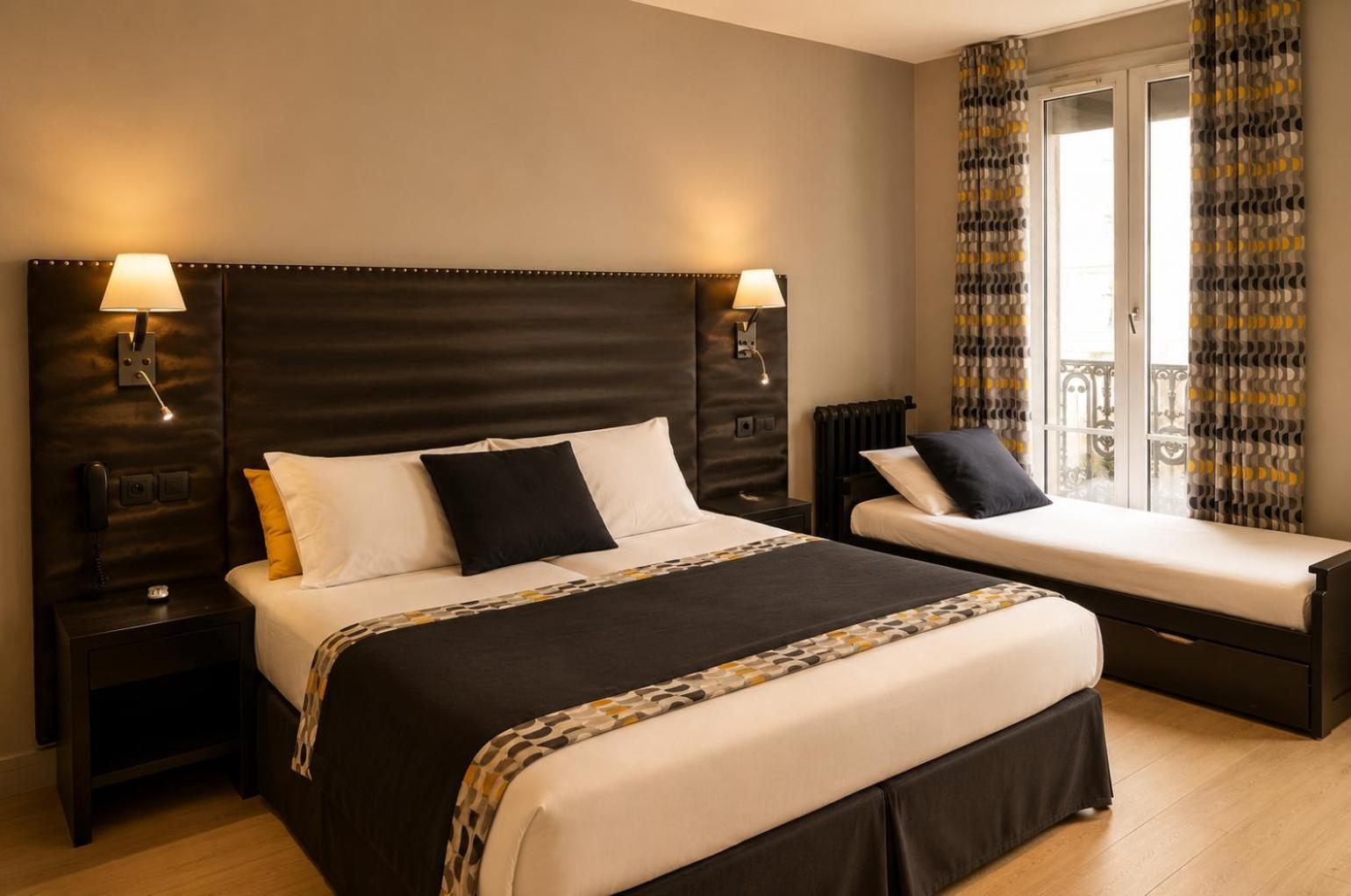 Triple Room